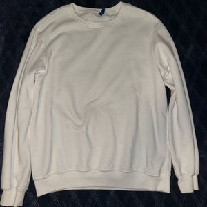Divided H&M plain white crewneck